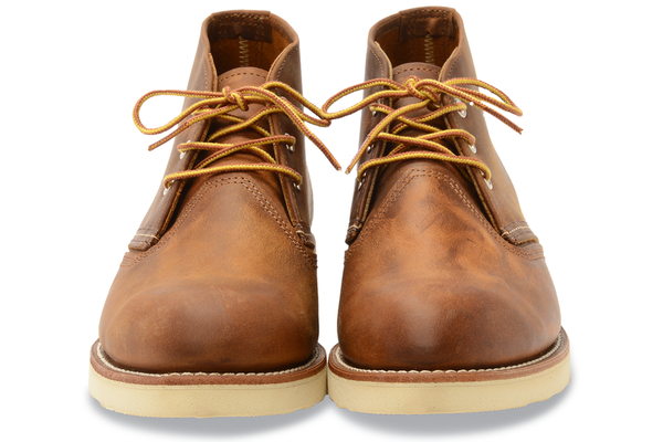 3137 Classic Chukka Boot