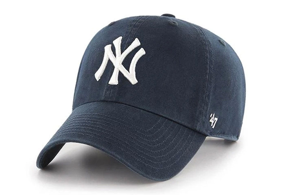 Clean Up New York Yankees Basic Logo Home Adjustable Cap