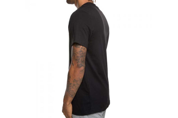 Men's Chest Flag Logo Solid T-shirt, Black