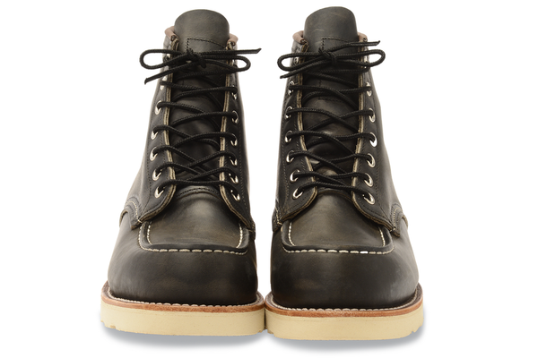 8890 Classic Moc Boot